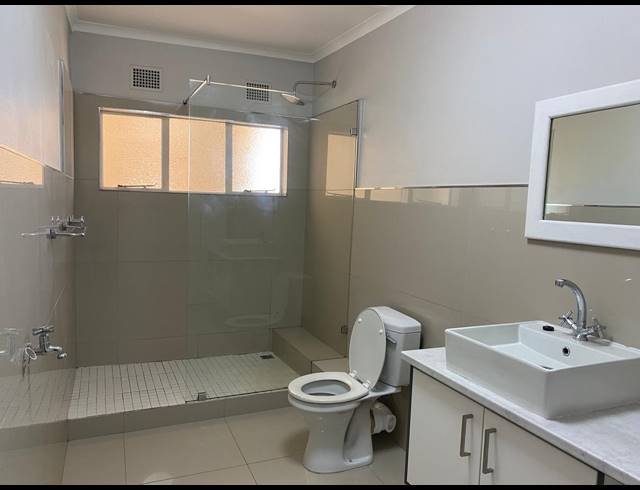 2 bed property to rent in LANGERUG